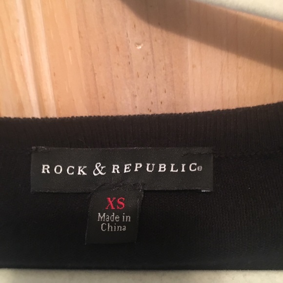 Sweater - Picture 3 of 3